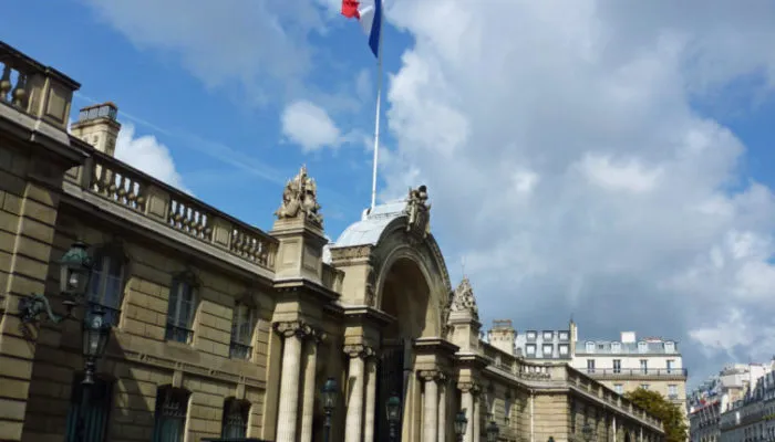 Новое правительство Франции сформировано: названы имена 11 государственных секретарей