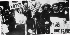 29 апреля 1945 женщины Франции могут голосовать